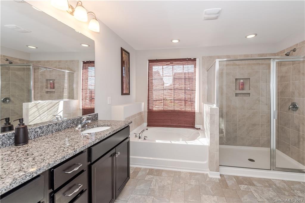 8347 Dallas Bay Road, Unit 231 Charlotte, NC 28278 - Photo 17 of 23 Gallery Image 17