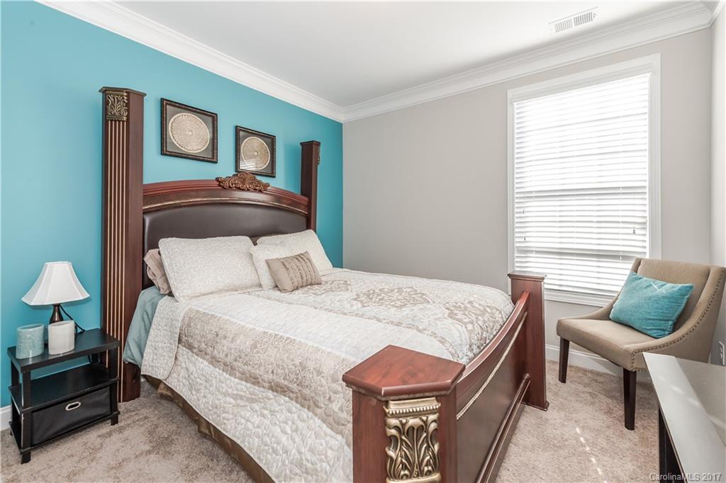 8347 Dallas Bay Road, Unit 231 Charlotte, NC 28278 - Photo 18 of 23 Gallery Image 18