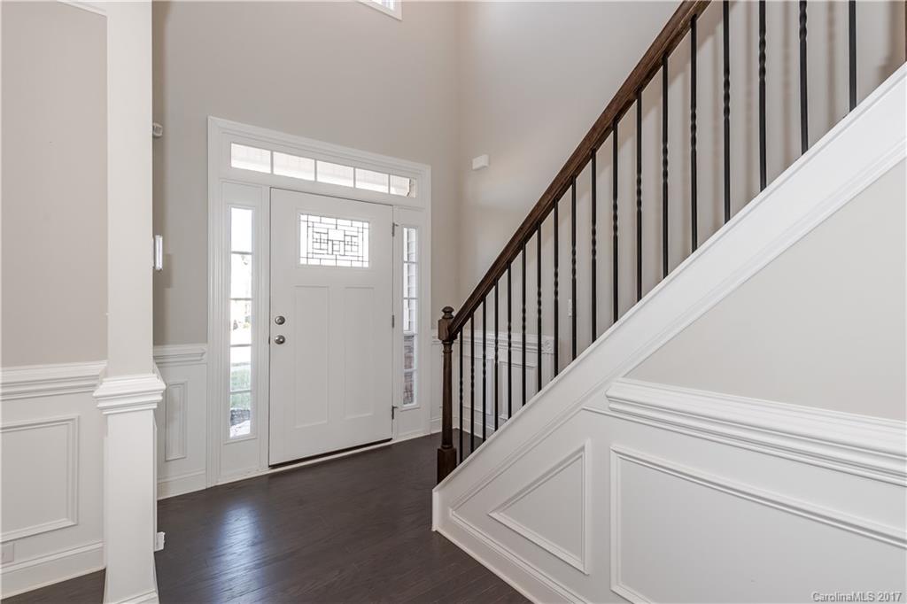 8347 Dallas Bay Road, Unit 231 Charlotte, NC 28278 - Photo 3 of 23 Gallery Image 3