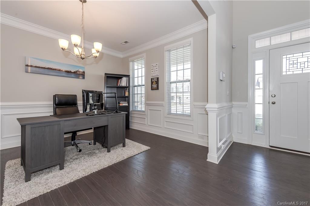 8347 Dallas Bay Road, Unit 231 Charlotte, NC 28278 - Photo 4 of 23 Gallery Image 4