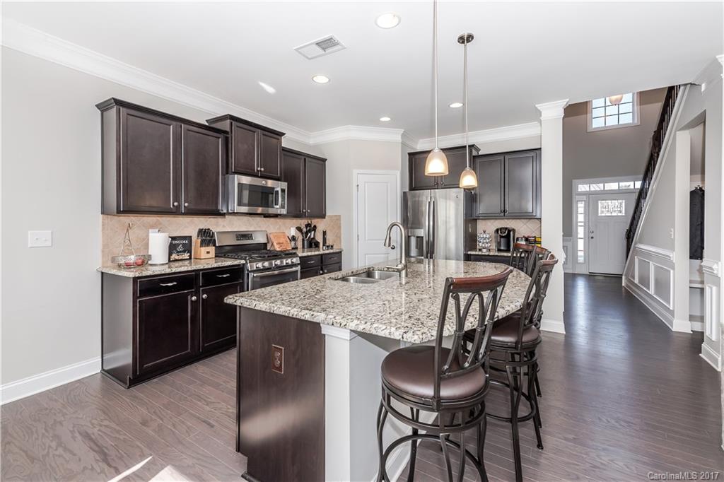 8347 Dallas Bay Road, Unit 231 Charlotte, NC 28278 - Photo 8 of 23 Gallery Image 8