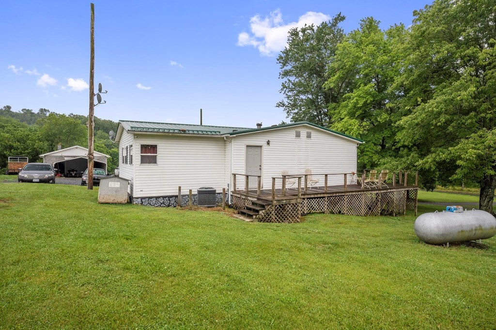 36386 Plum Creek Road Glade Spring, VA 24340 - Photo 18 of 23 Gallery Image 18