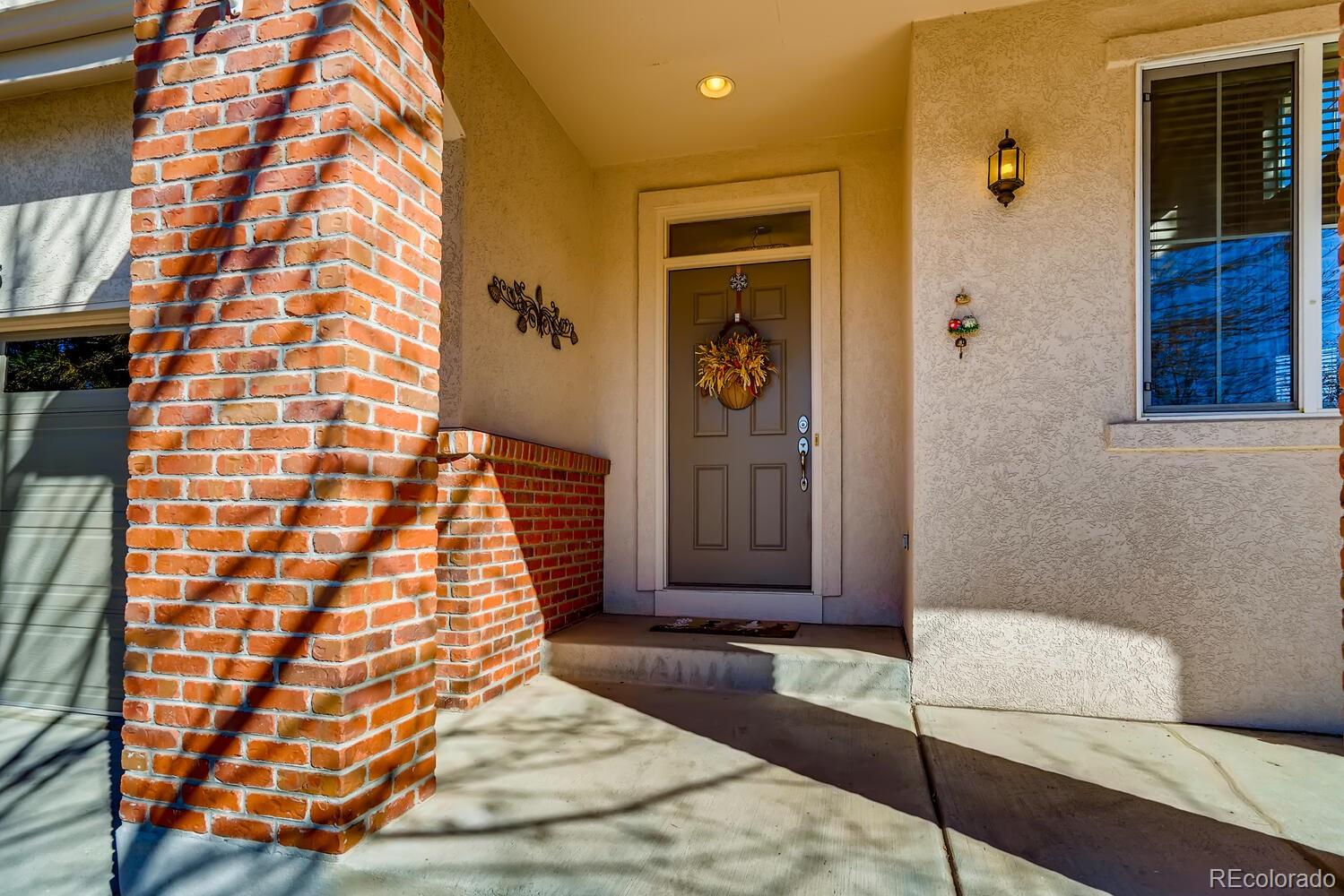 10516 Westcliff Way Highlands Ranch, CO 80130 - Photo 2 of 29