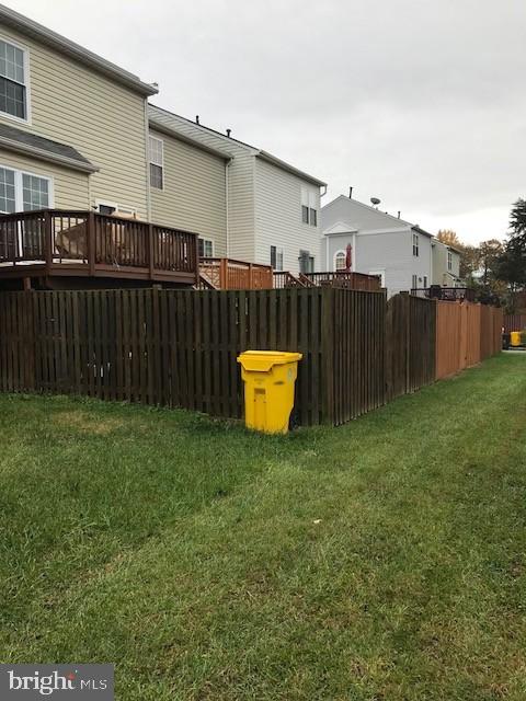 206 Arcadia Shores Circle Odenton, MD 21113 - Photo 5 of 5 a backyard of a house