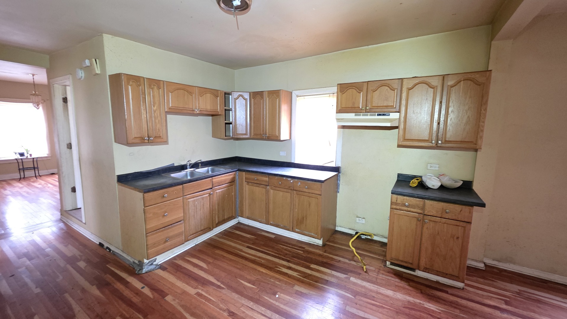 136 South 10th Avenue Maywood, IL 60153 - Photo 18 of 23