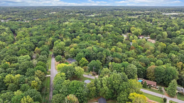 $499,500 | 1017 Red Oak Drive, Greenbrier, TN 37073