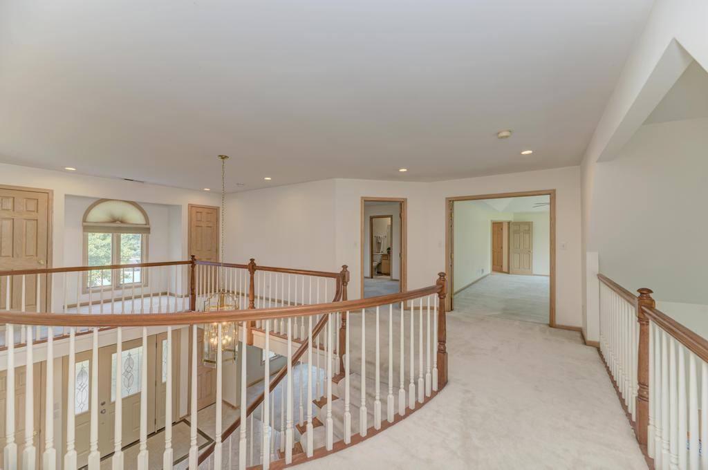 1500 Royal Oak Road Darien, IL 60561 - Photo 24 of 48
