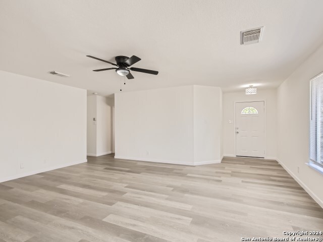7122 Teton Ridge San Antonio, TX 78233 - Photo 6 of 32
