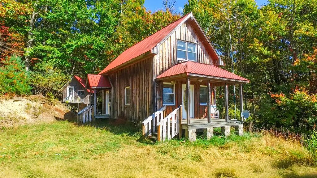 1260 Quillen Ridge Road Mouth Of Wilson, VA 24363 - Photo 1 of 36 Gallery Image 1
