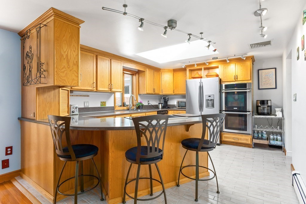 14 Roberta Road Sharon, MA 02067 - Photo 7 of 35 Gallery Image 7