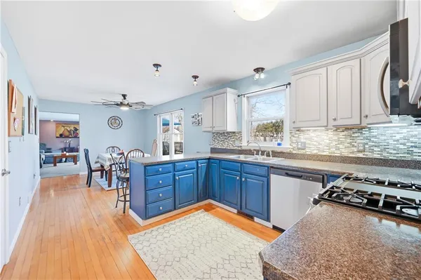 $525,000 | 3036 Baywoods Drive, Sharpsville, PA 16150