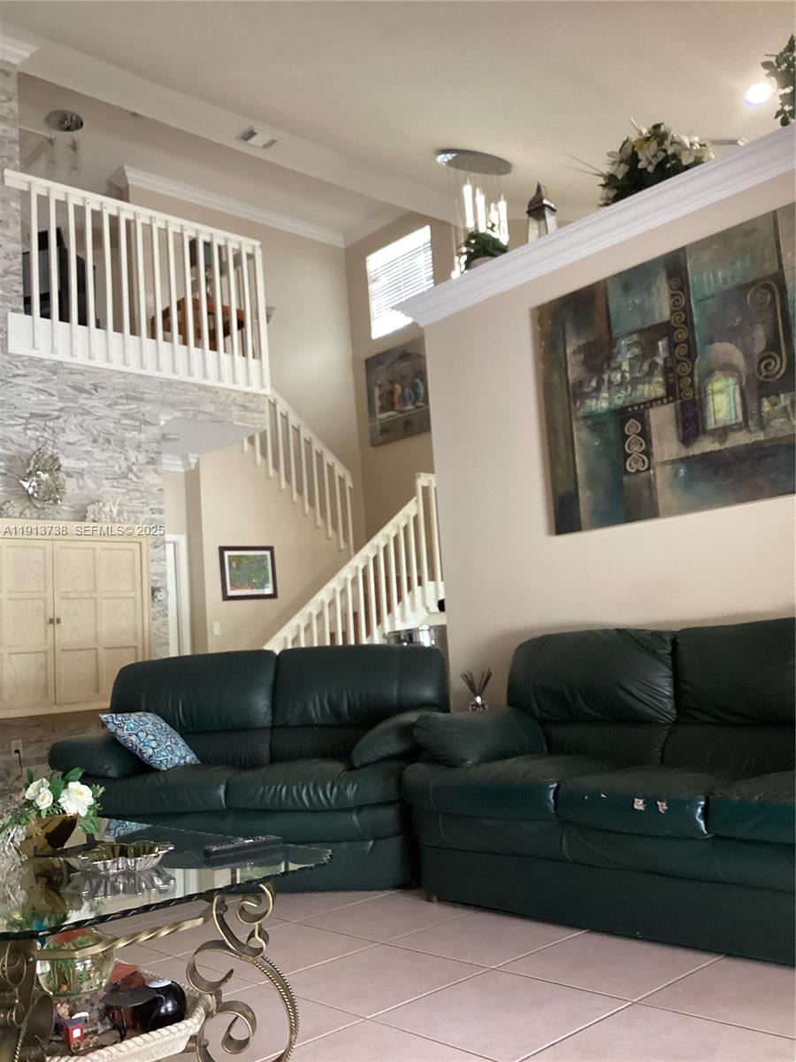 15264 Southwest 43rd Court Miramar, FL 33027 - Photo 9 of 22