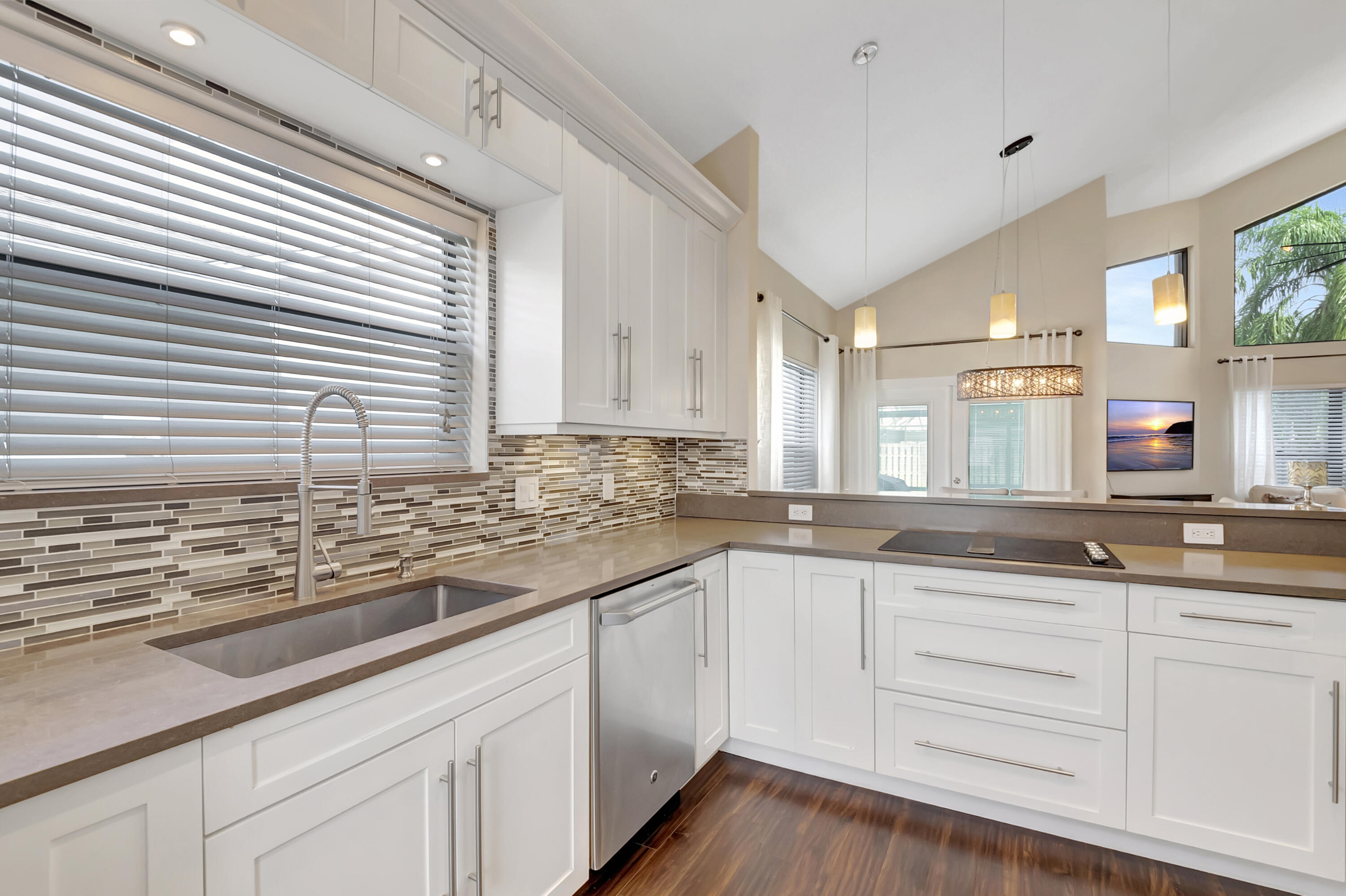8571 Brody Way Boca Raton, FL 33433 - Photo 13 of 34 DSC_7787