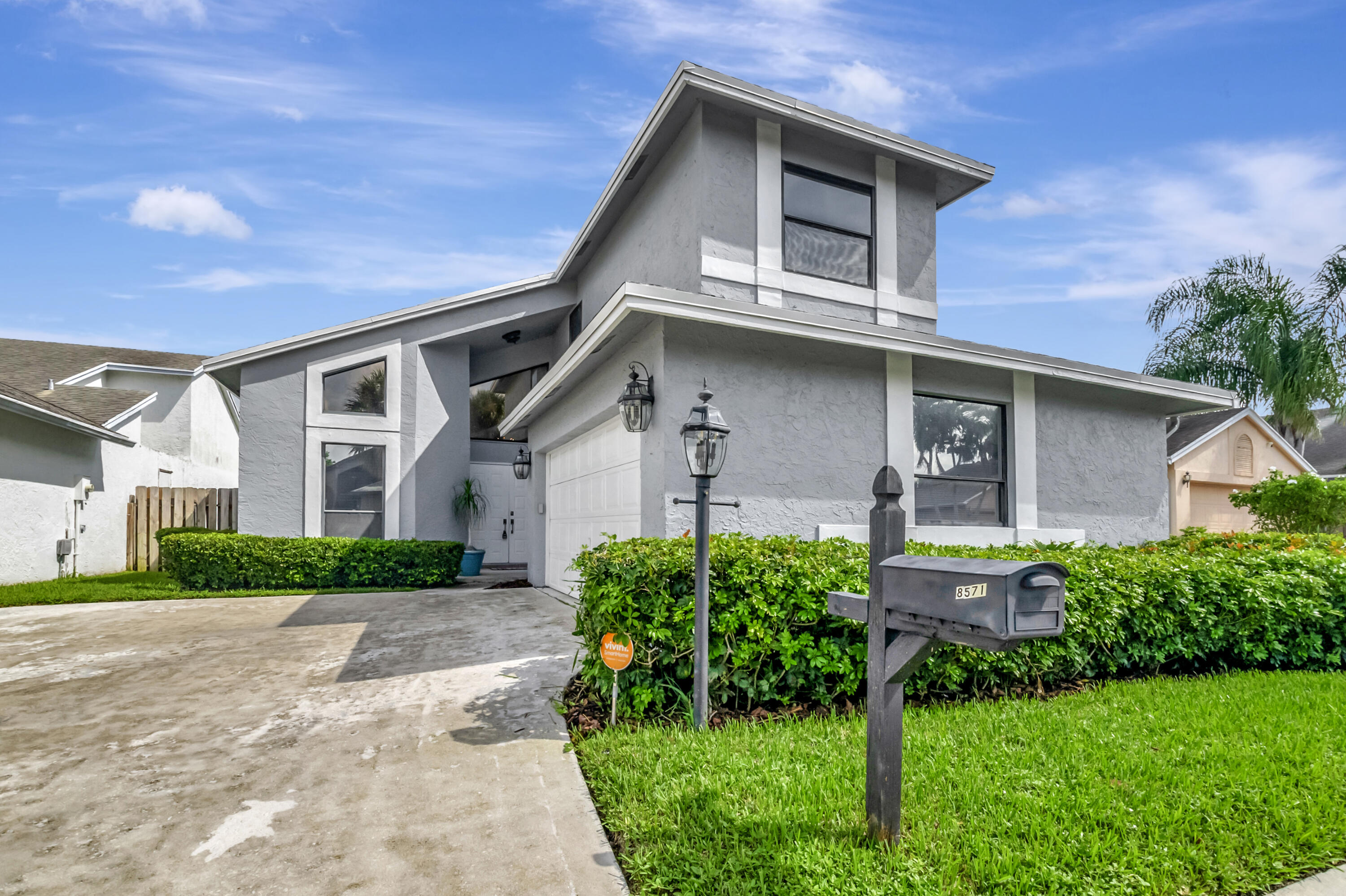 8571 Brody Way Boca Raton, FL 33433 - Photo 2 of 34 DSC_7732