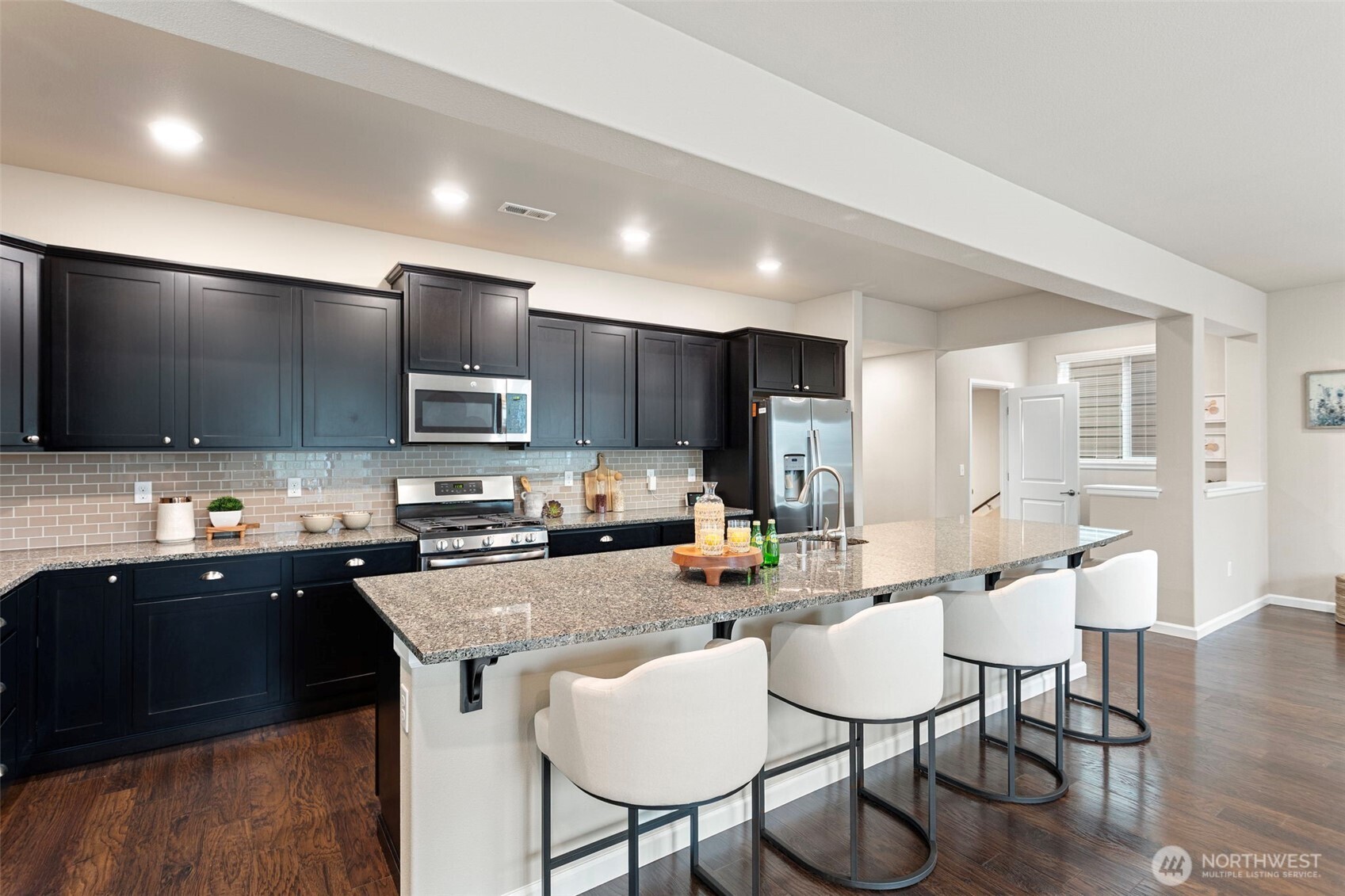 37639 30th Place South Federal Way, WA 98003 - Photo 11 of 29