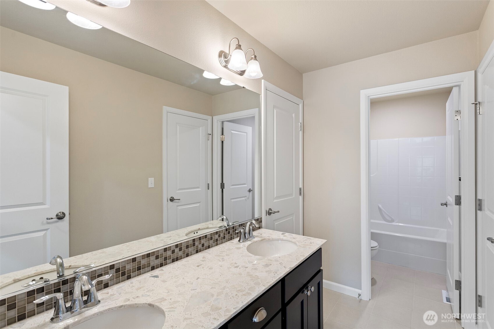 37639 30th Place South Federal Way, WA 98003 - Photo 18 of 29