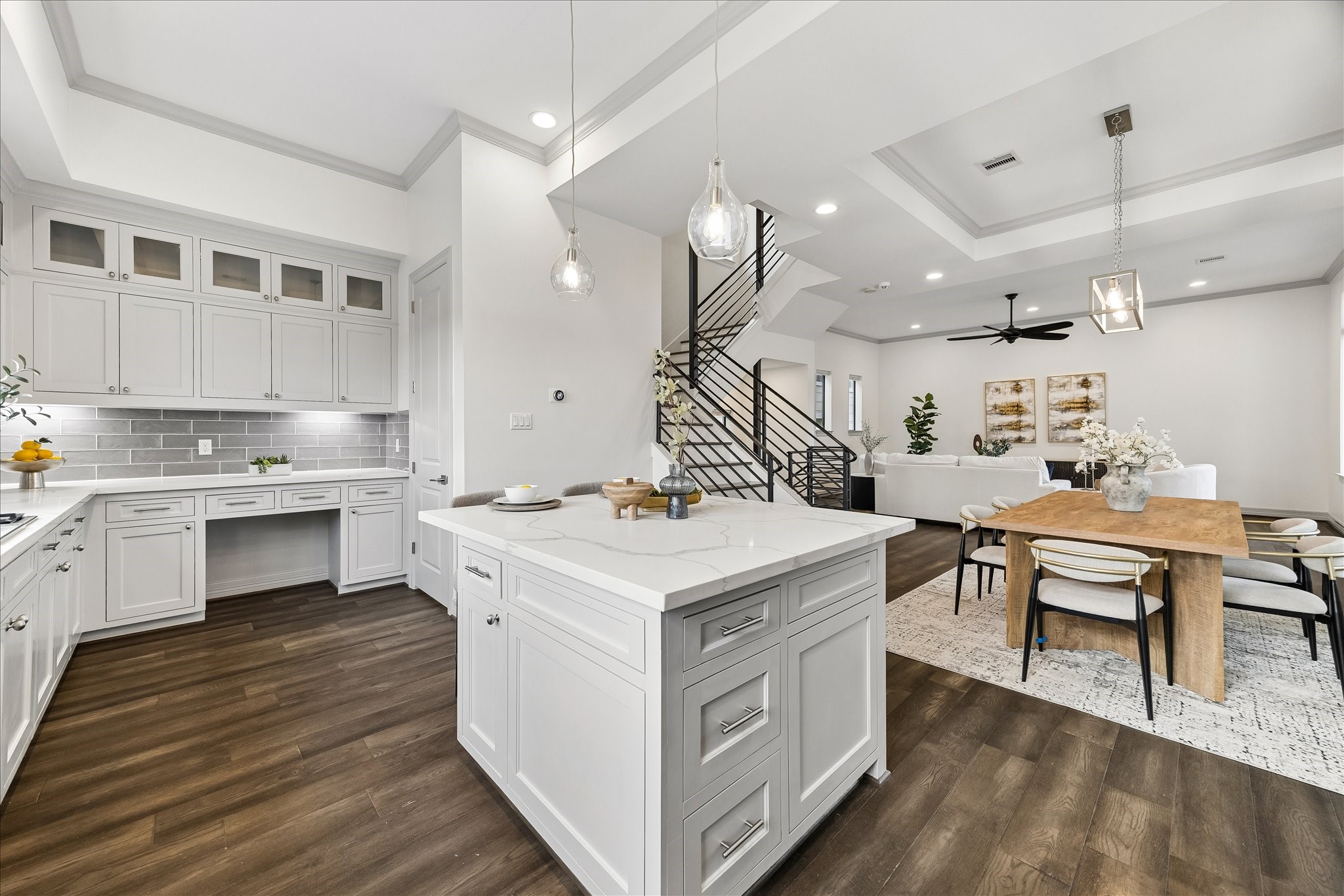1012 Robin Street Houston, TX 77019 - Photo 11 of 36