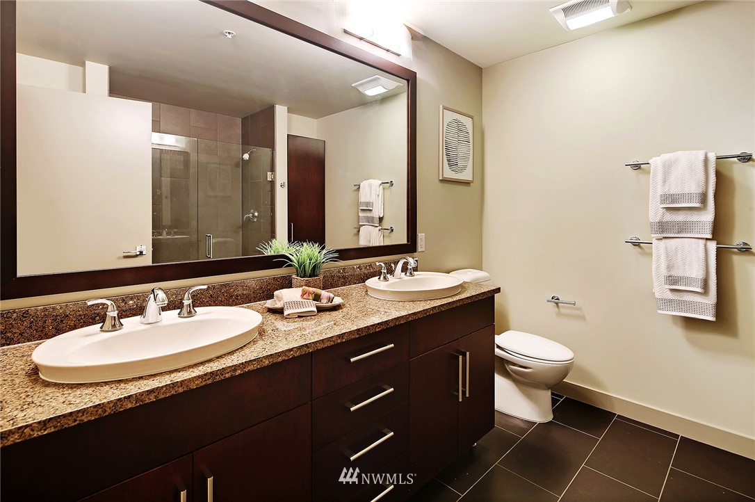910 Lenora Street, Unit S207 Seattle, WA 98121 - Photo 12 of 25