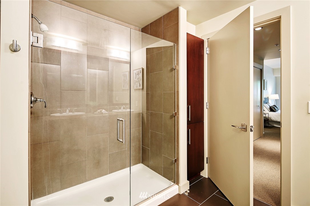 910 Lenora Street, Unit S207 Seattle, WA 98121 - Photo 13 of 25