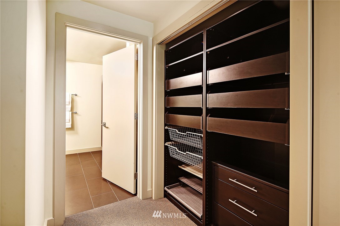 910 Lenora Street, Unit S207 Seattle, WA 98121 - Photo 14 of 25