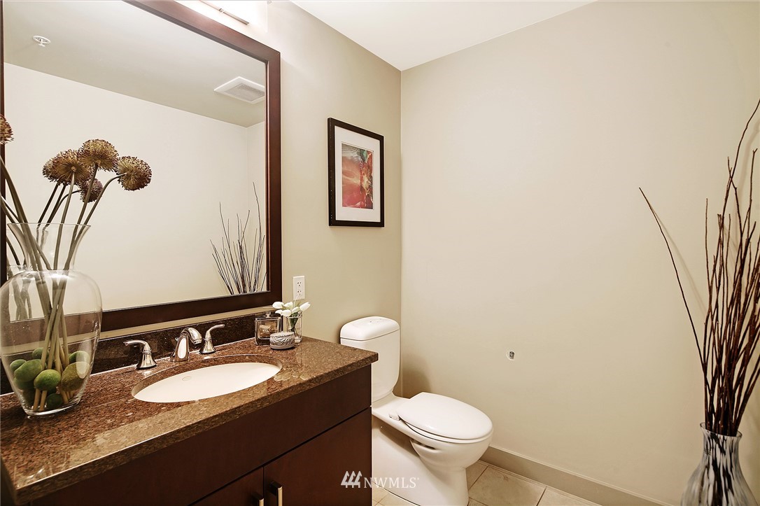 910 Lenora Street, Unit S207 Seattle, WA 98121 - Photo 18 of 25