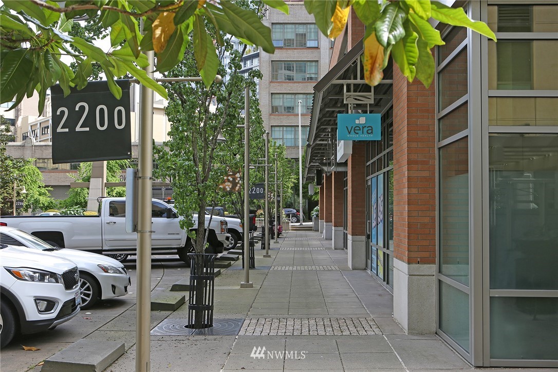 910 Lenora Street, Unit S207 Seattle, WA 98121 - Photo 24 of 25