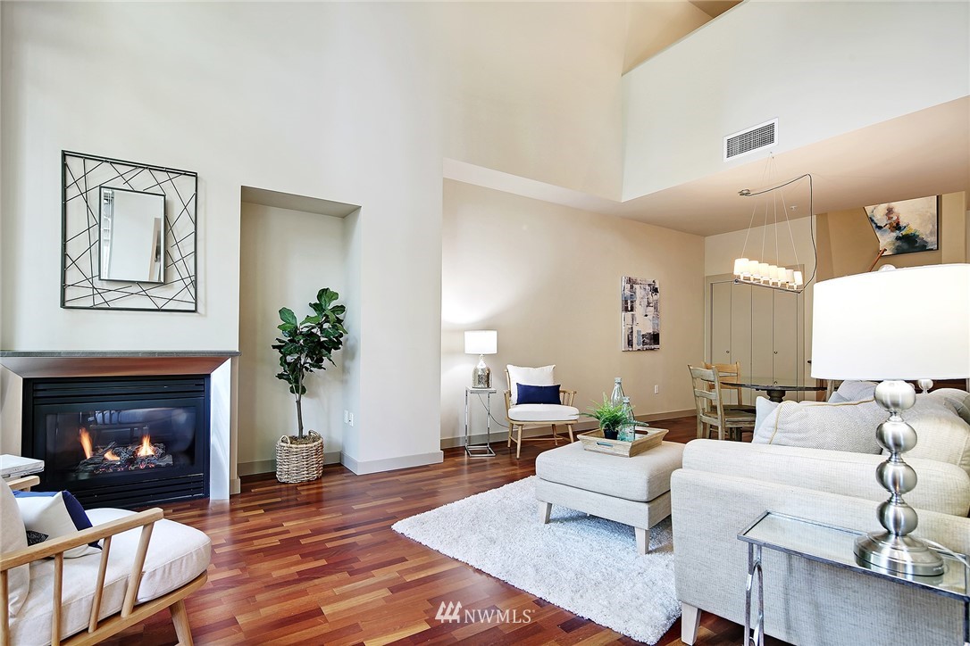 910 Lenora Street, Unit S207 Seattle, WA 98121 - Photo 5 of 25