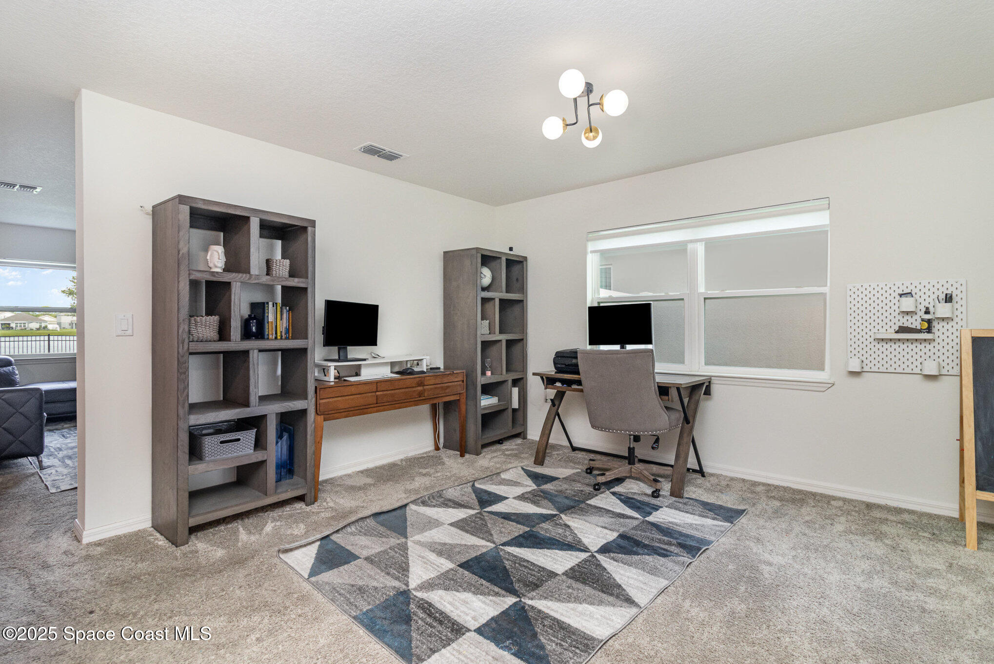 1043 Corbin Circle Southwest Palm Bay, FL 32908 - Photo 8 of 30 007_img_7591-edit_582