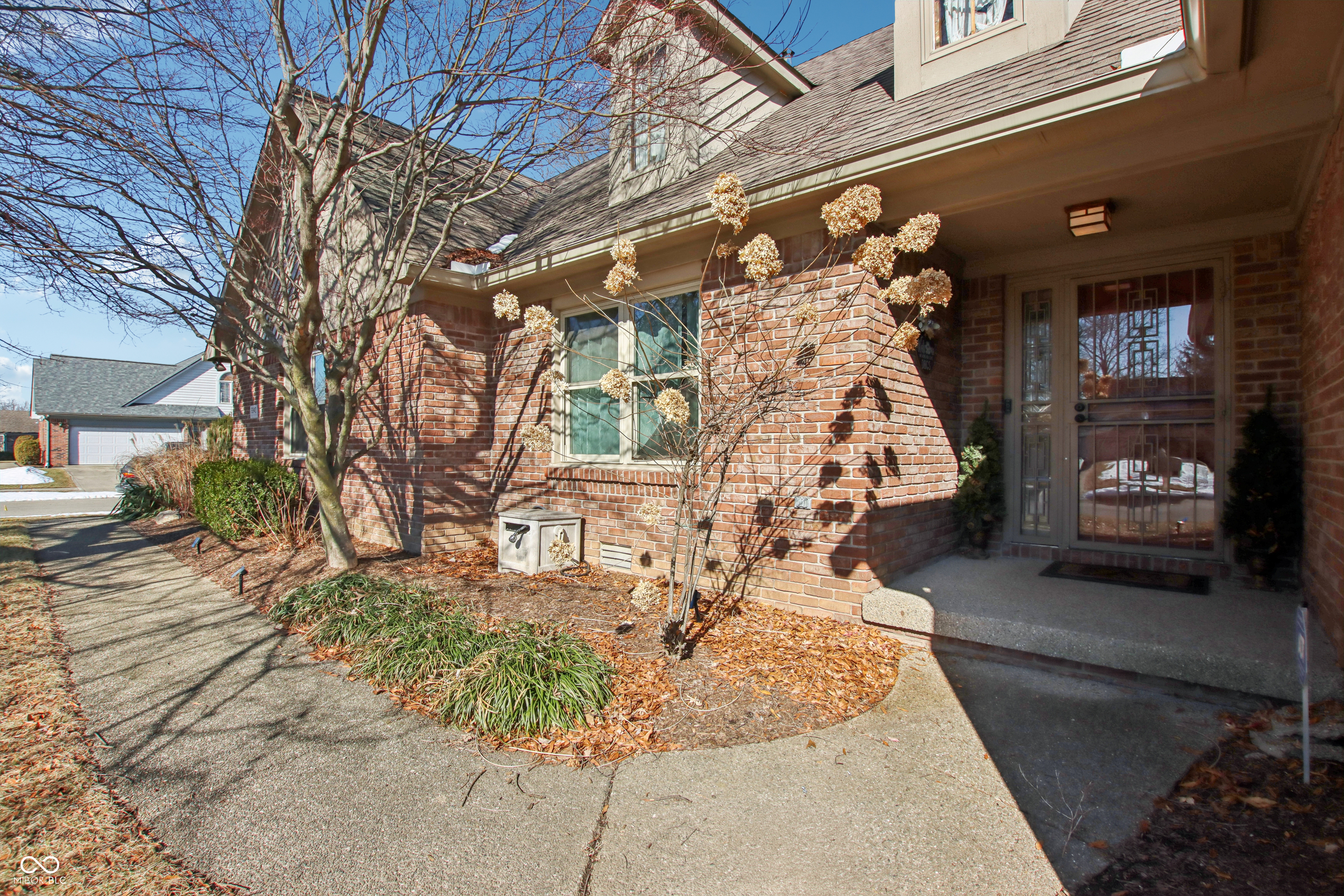 6840 Romeo Drive Avon, IN 46123 - Photo 4 of 48