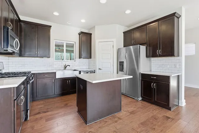 $2,300 | 1912 Dinsdale Lane, Austin, TX 78741