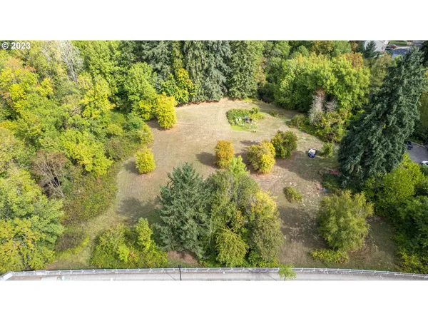 $1,200,000 | 6955 East Main Street, Hillsboro, OR 97123