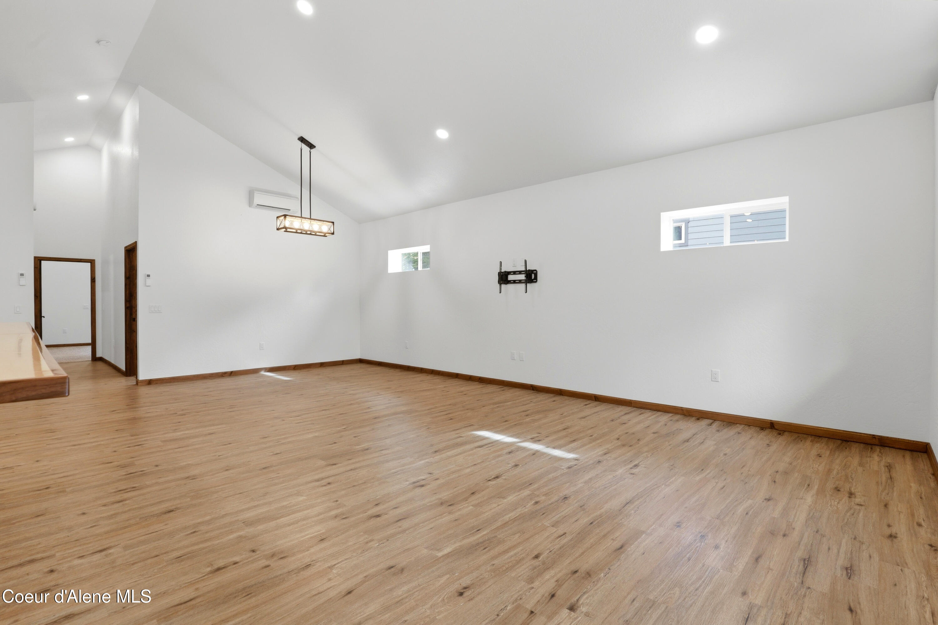 253 Hanaford Road Blanchard, ID 83804 - Photo 11 of 58 11_img_5940