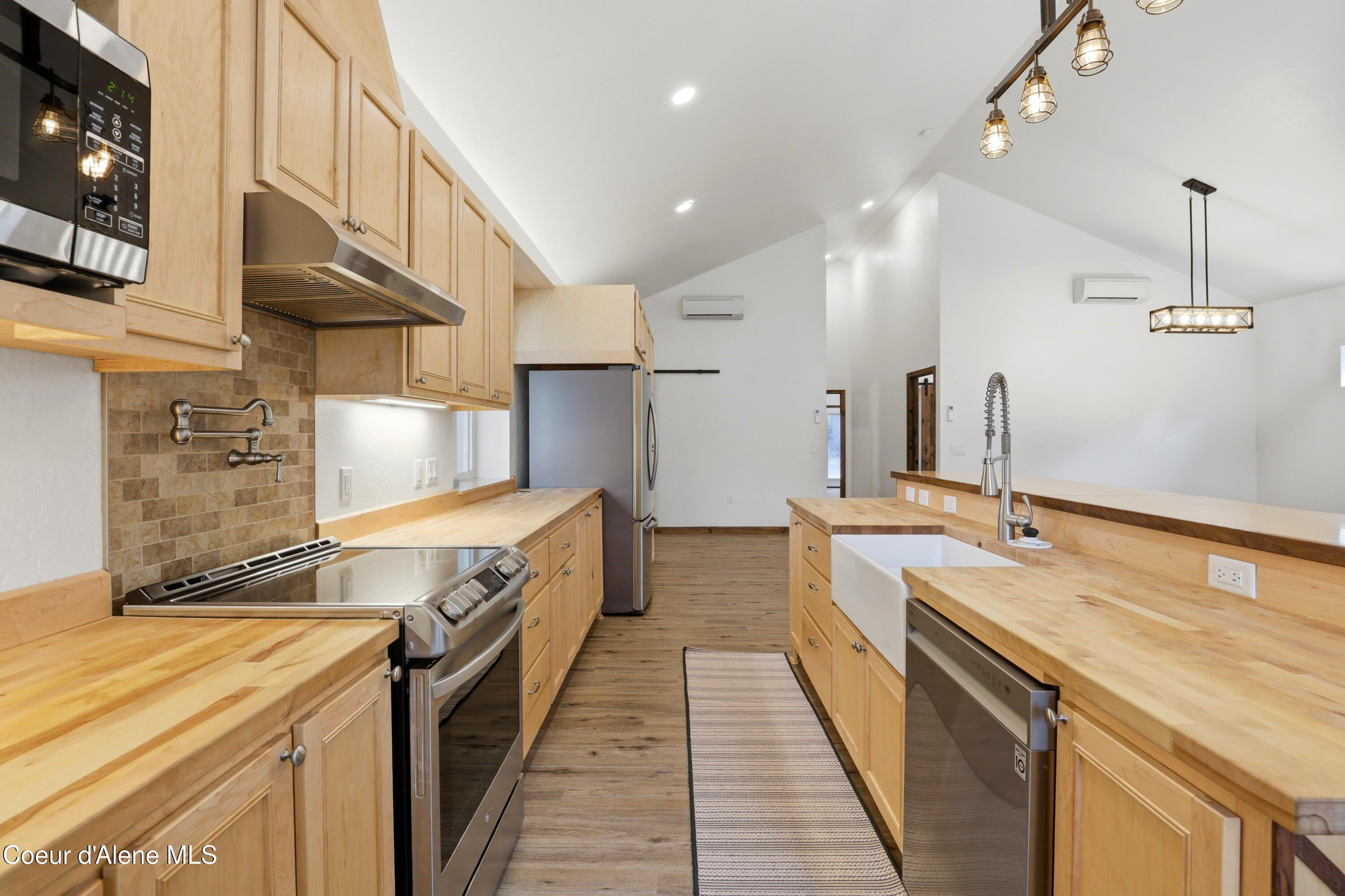 253 Hanaford Road Blanchard, ID 83804 - Photo 13 of 58 12_img_5943