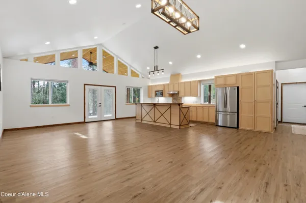 $650,000 | 253 Hanaford Road, Blanchard, ID 83804