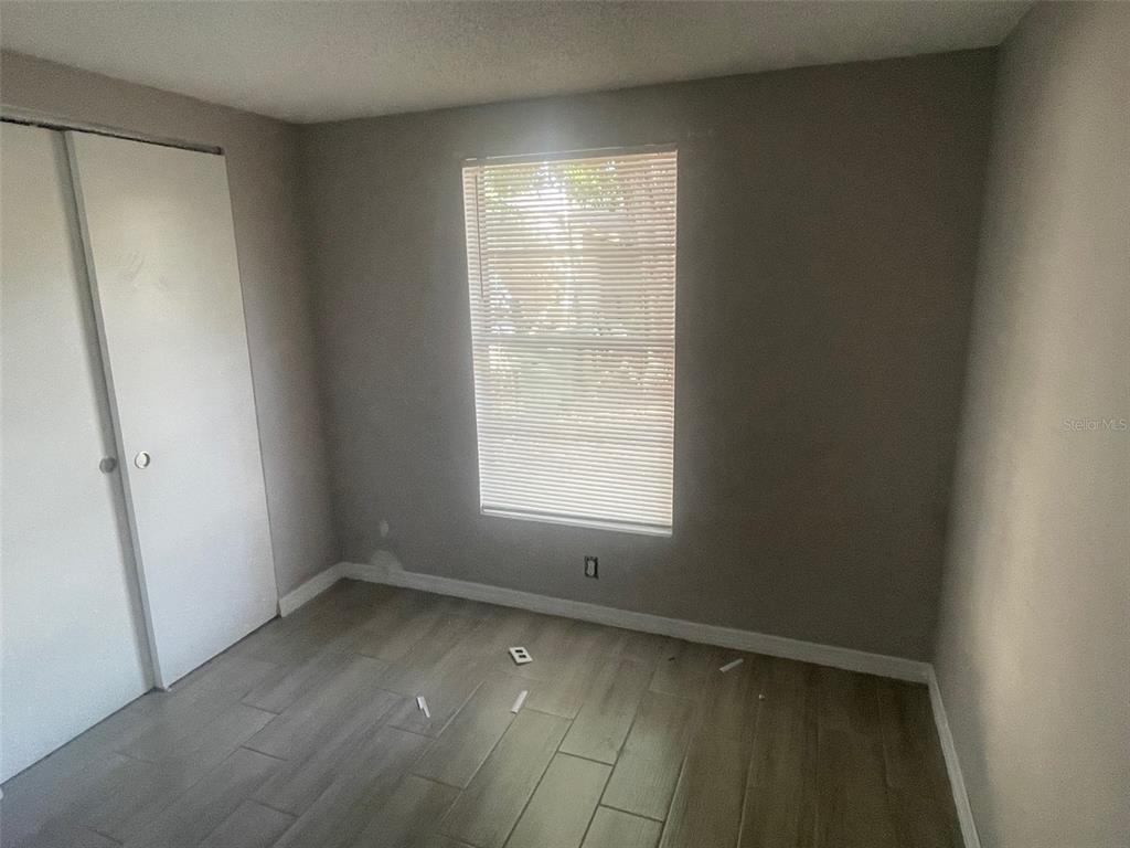 1004 57th Ave Place East Bradenton, FL 34203 - Photo 11 of 26