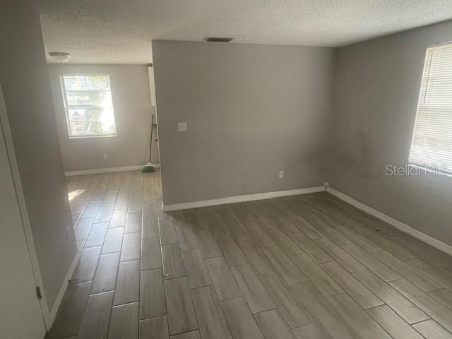1004 57th Ave Place East Bradenton, FL 34203 - Photo 2 of 26