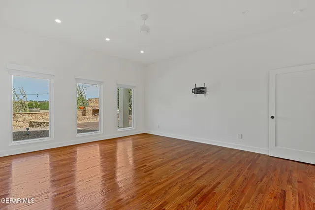 $879,000 | 5661 Cortina Drive, El Paso, TX 79912