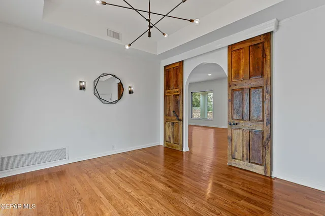 $879,000 | 5661 Cortina Drive, El Paso, TX 79912