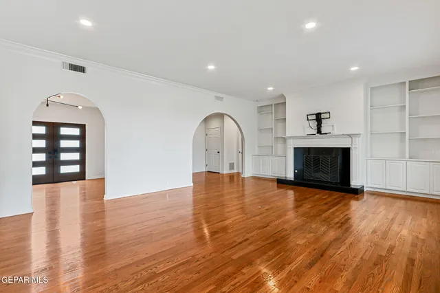 $879,000 | 5661 Cortina Drive, El Paso, TX 79912