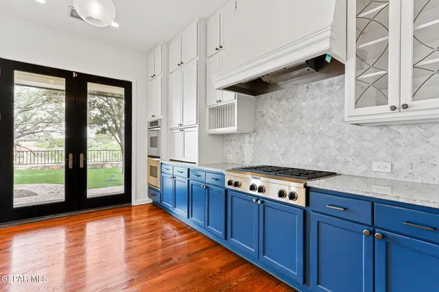 $879,000 | 5661 Cortina Drive, El Paso, TX 79912