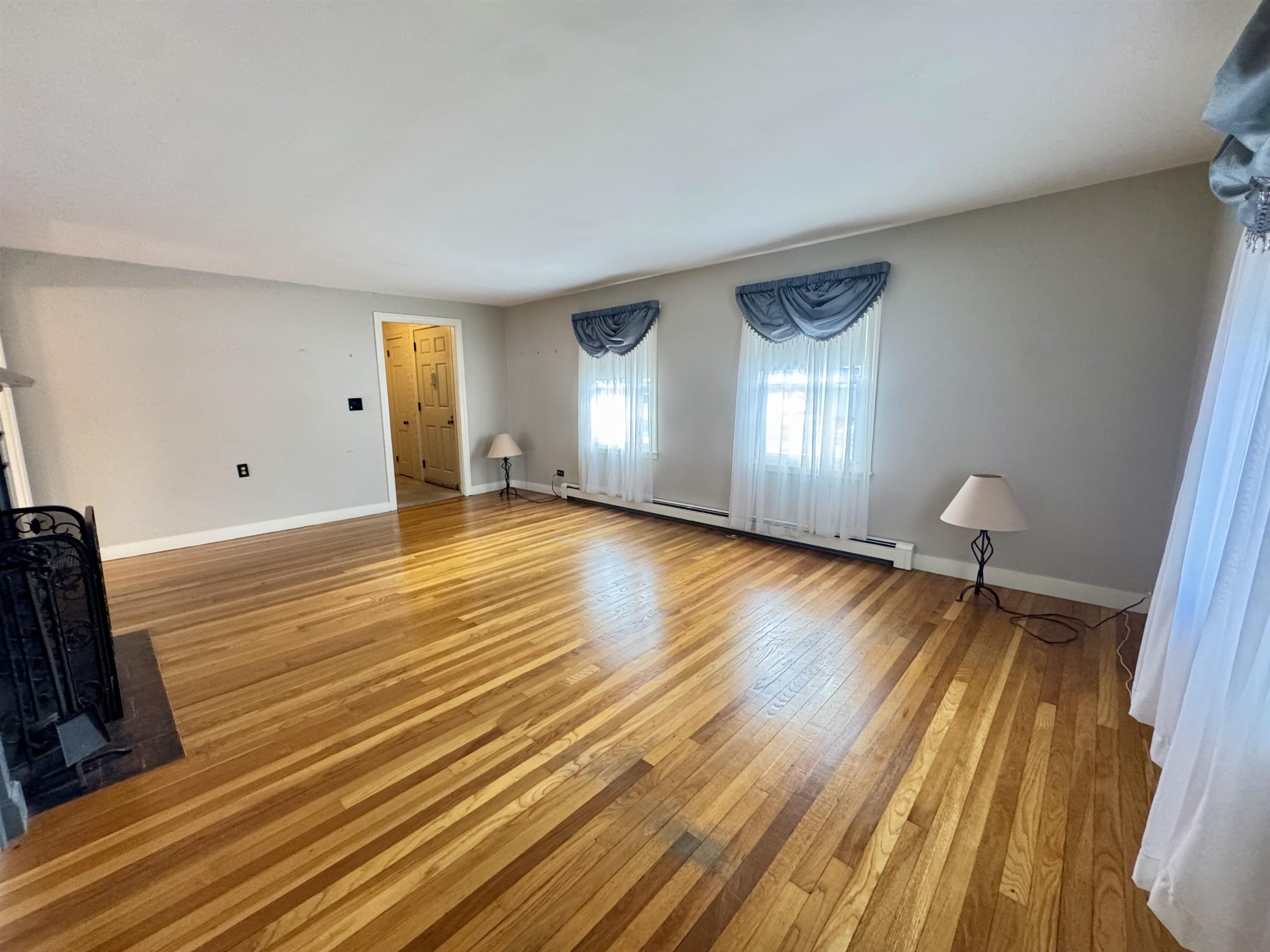 264 North Street Manchester, NH 03104 - Photo 20 of 60