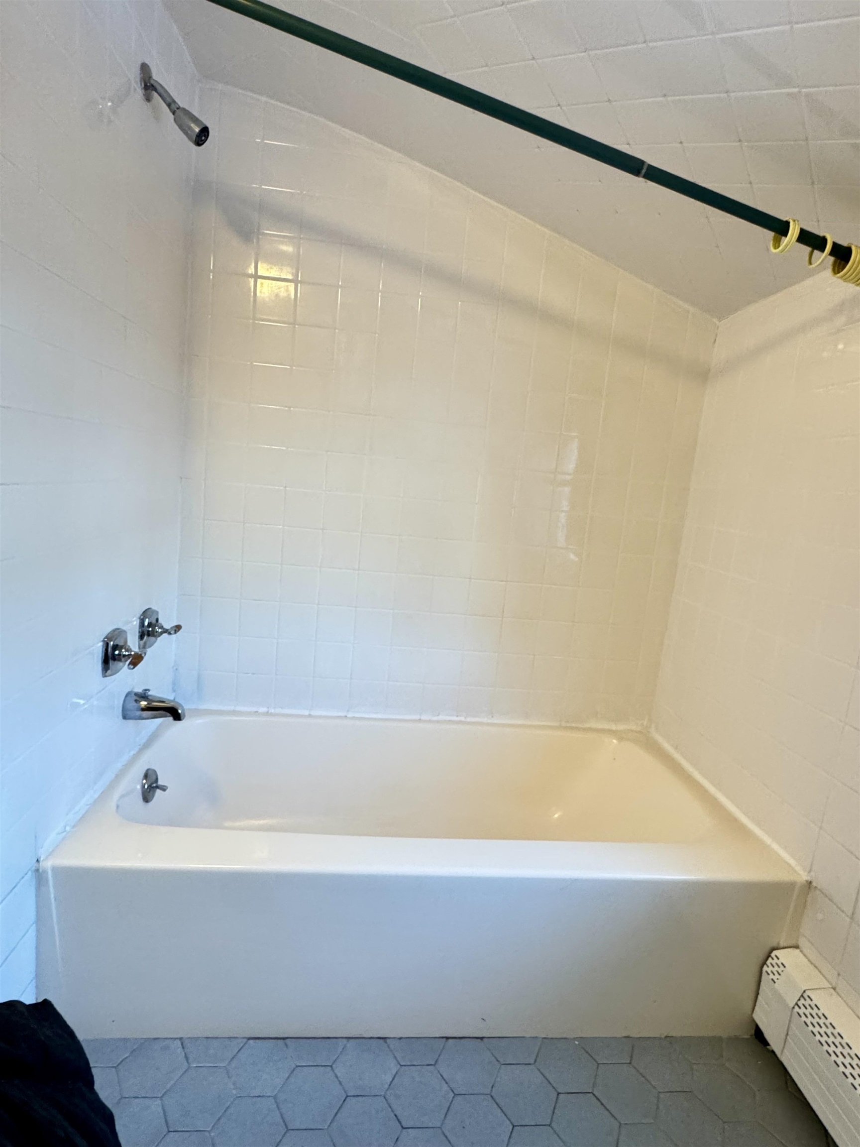 264 North Street Manchester, NH 03104 - Photo 41 of 60