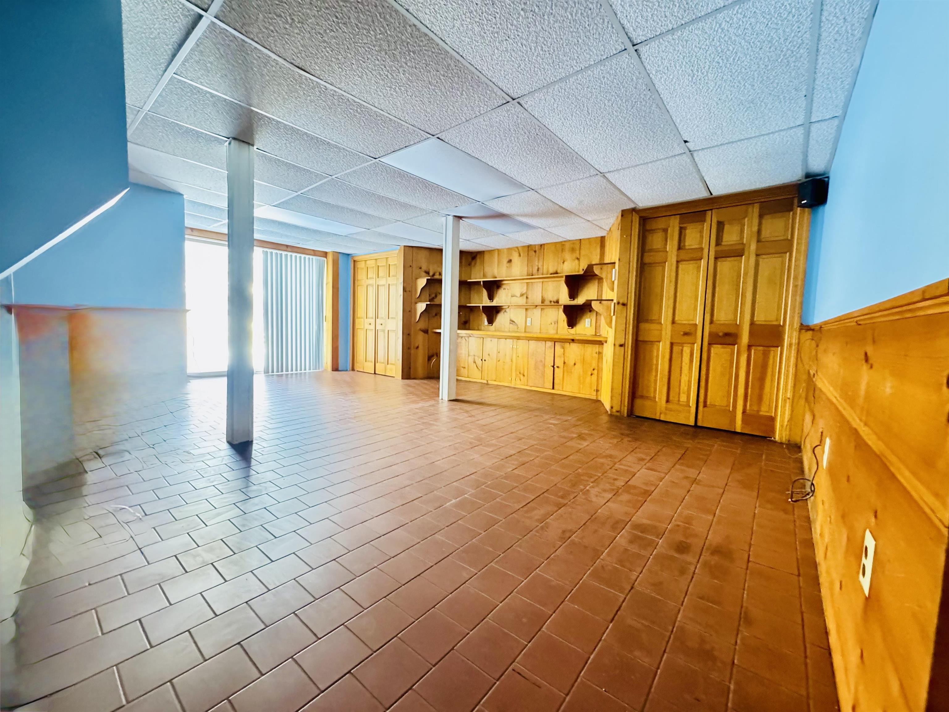 264 North Street Manchester, NH 03104 - Photo 43 of 60