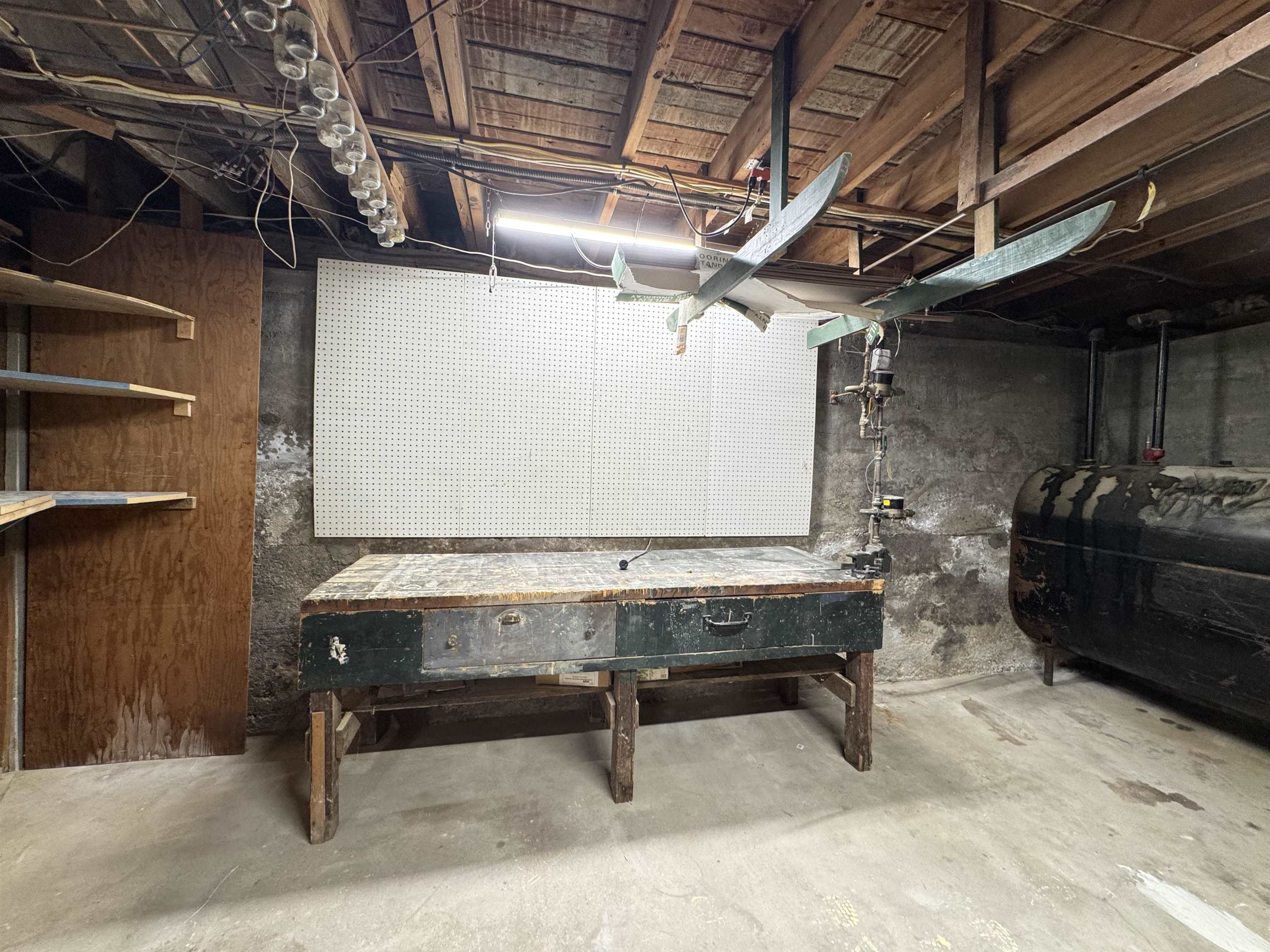 264 North Street Manchester, NH 03104 - Photo 51 of 60