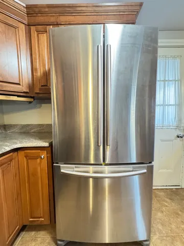 $525,000 | 264 North Street, Manchester, NH 03104