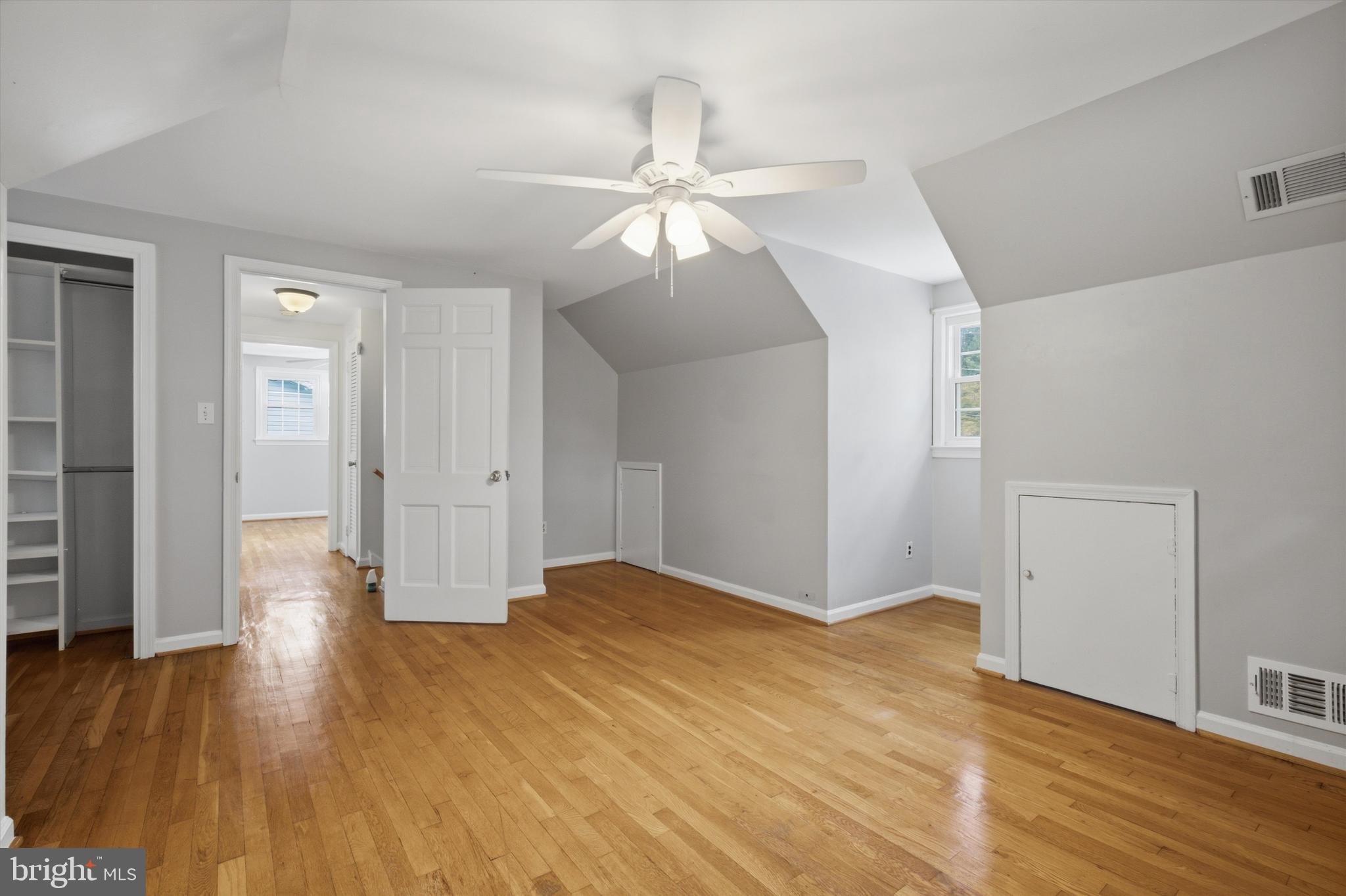 10614 Glenwild Road Silver Spring, MD 20901 - Photo 13 of 49 Gallery Image 13