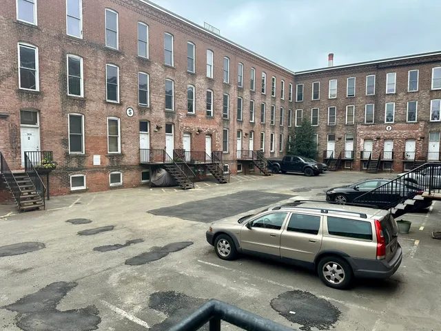 $170,000 | 325 Lafayette Street, Unit 3303, Bridgeport, CT 06604