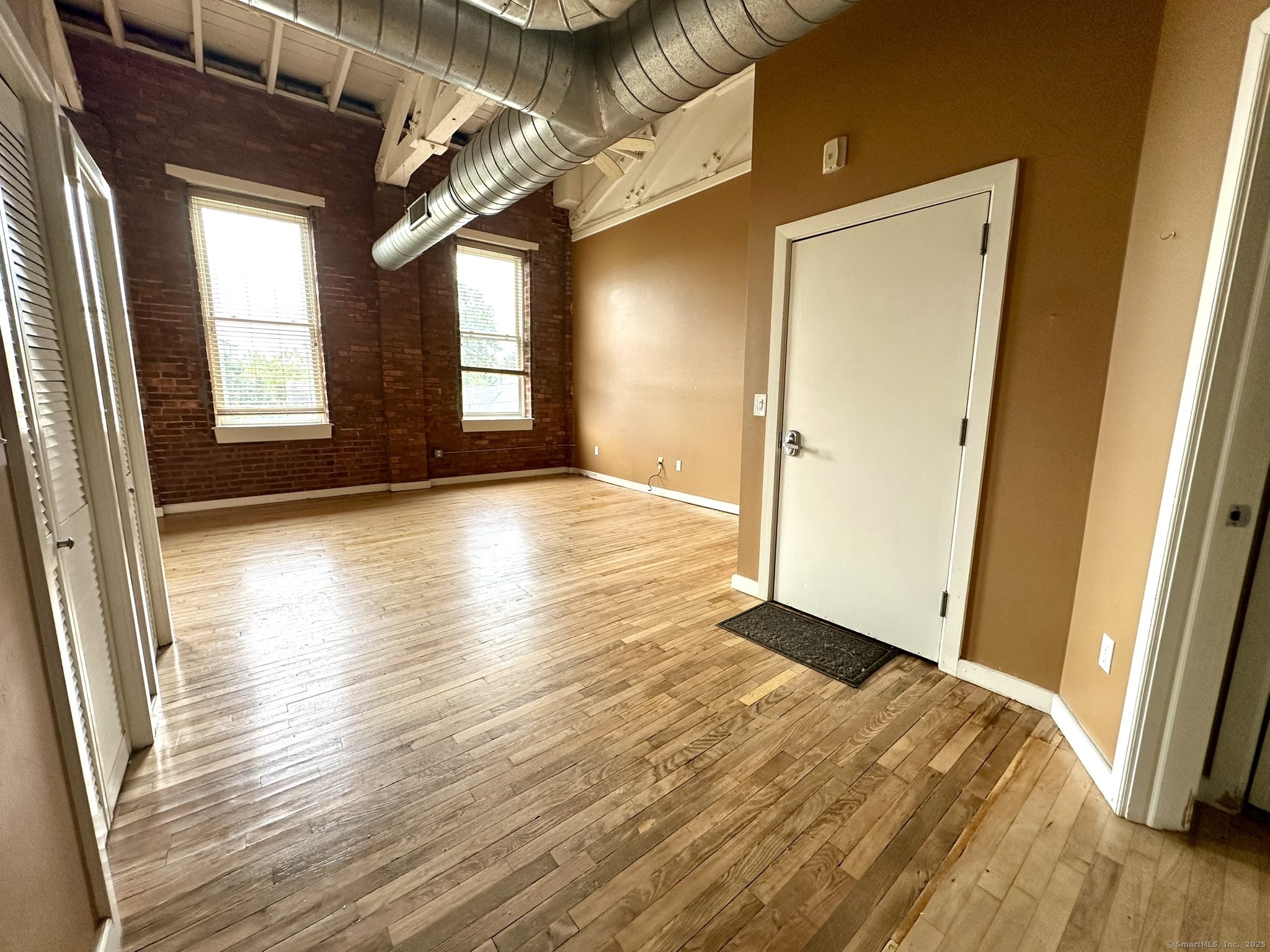 325 Lafayette Street, Unit 3303 Bridgeport, CT 06604 - Photo 6 of 24