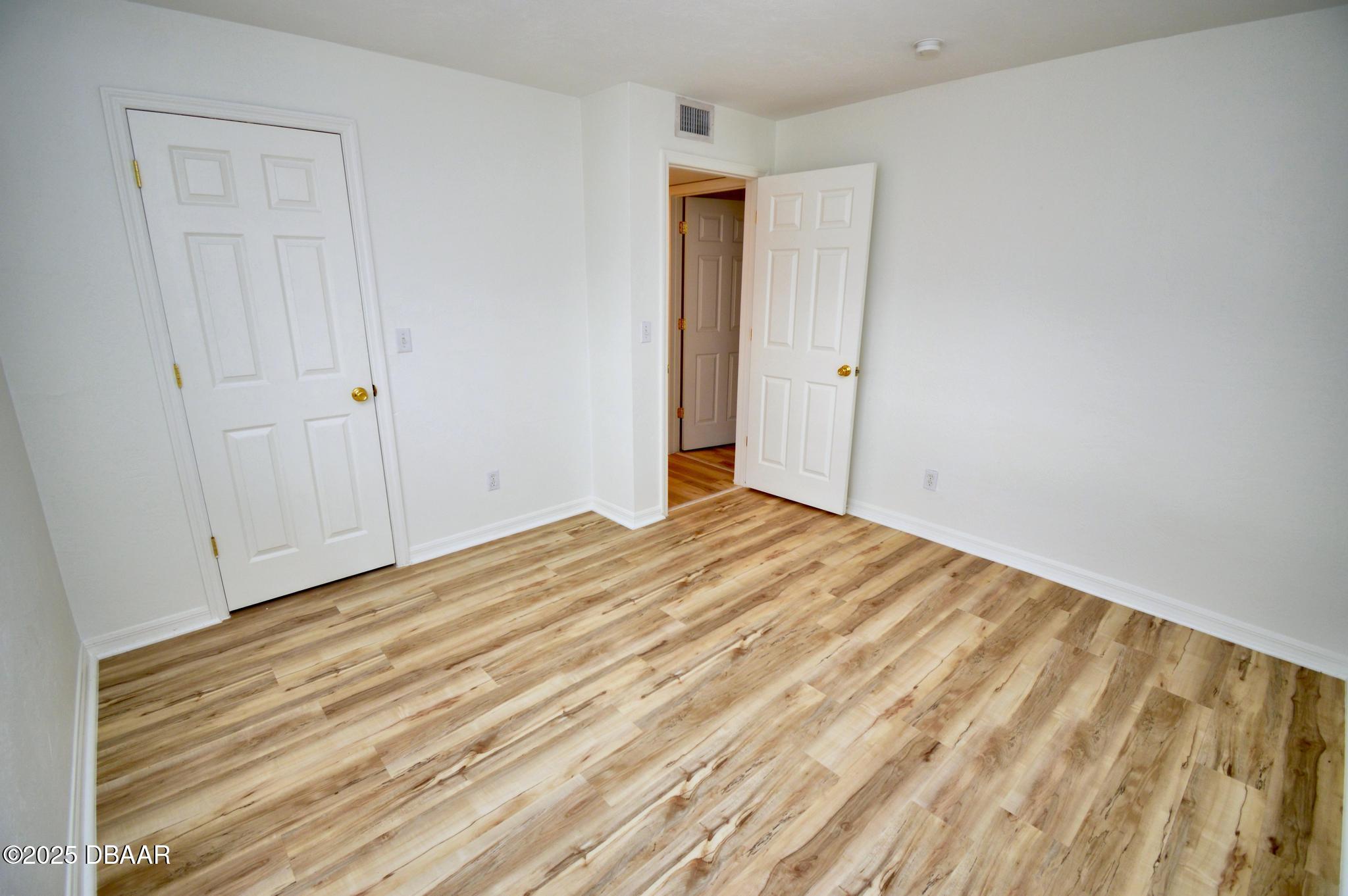 307 Ridge Boulevard, Unit 2170 South Daytona, FL 32119 - Photo 15 of 18 DSC_2258