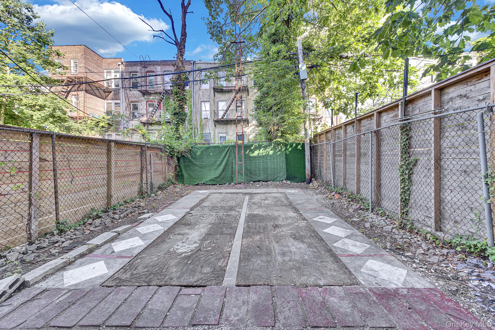 1219 Decatur Street Brooklyn, NY 11207 - Photo 23 of 24